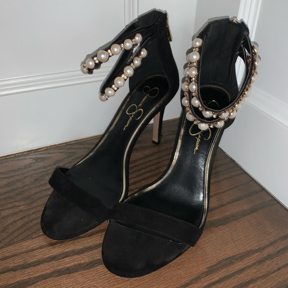 Jessica Simpson Pumps - Picture 2 of 2